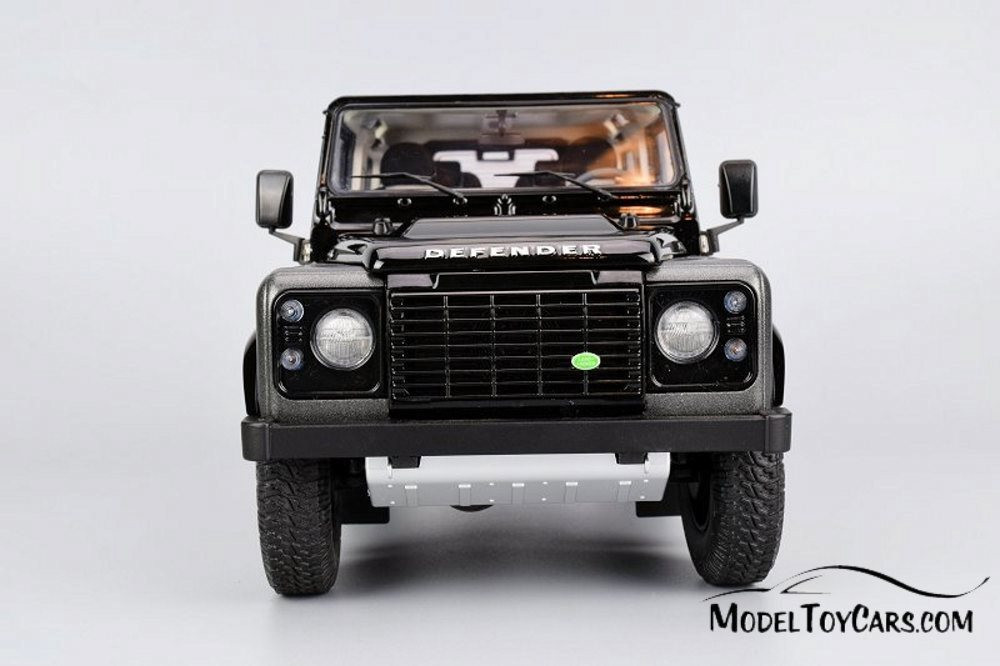 Land Rover Defender 90 Autobiography, Corris Gray with Santorini