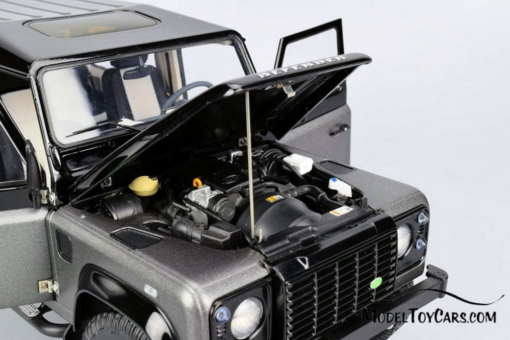Land Rover Defender 90 Autobiography, Corris Gray with Santorini