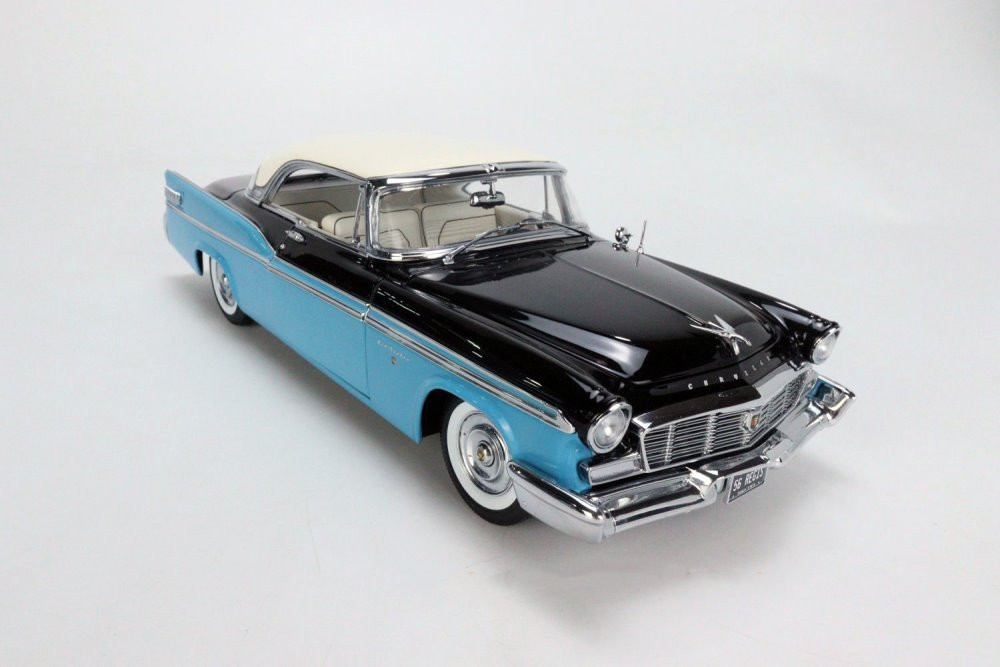 1956 Chrysler New Yorker St. Regis, Stardust Blue and Raven Black - Acme A1809007 - 1/18 scale Diecast Model Toy Car