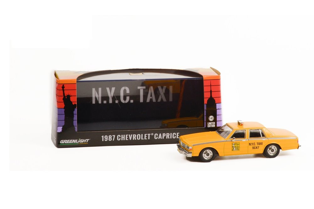 1968 Chevy Caprice New York City Taxi, Yellow - Greenlight 86611 - 1/43 scale Diecast Model Toy Car