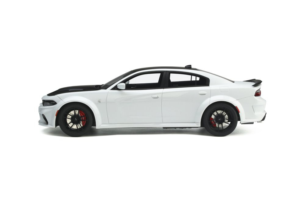 1/18 GTスピリット　ダッジ　チャージャー　ヘルキャット　ミニカー　ホワイト 2021 Dodge Charger SRT Hellcat Redeye, White Knuckle & Matte Black
