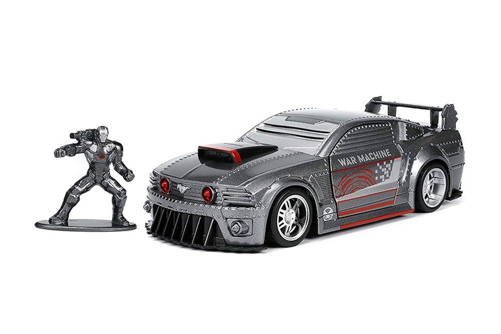 2006 Ford Mustang GT with War Machine Diecast Figurine, Marvel