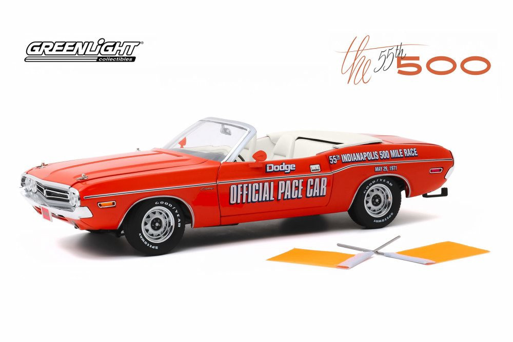 1971 Dodge Challenger Convertible Pace Car, Indianapolis 500 Mile Race - Greenlight 13569 - 1/18 scale Diecast Model Toy Car