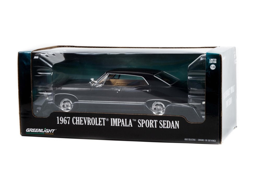 1967 Chevy Impala Sport Sedan Hardtop, Tuxedo Black - 84035 - 1/24