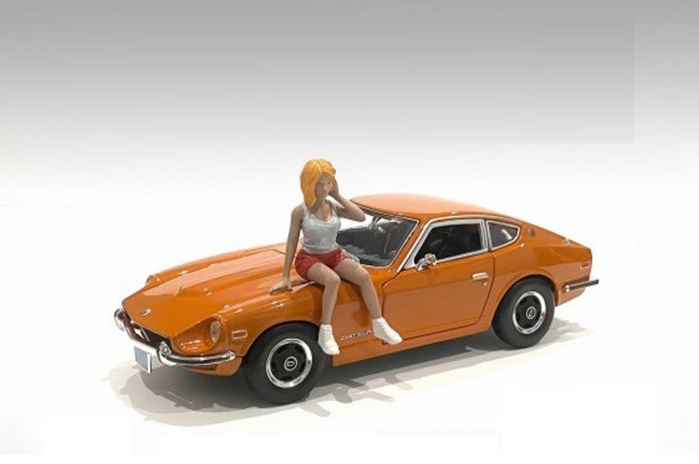 Car Meet 2 Figure V, White and Red - American Diorama 76393 - 1/24 Figurine - Diorama Accessory