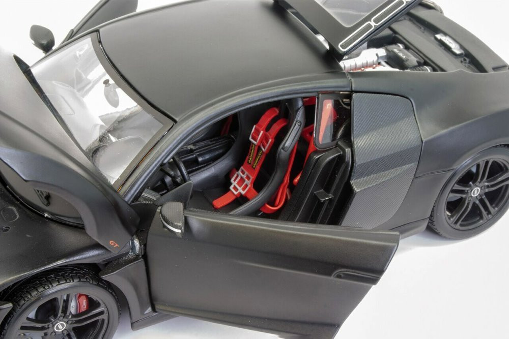 Audi R8 GT , Matte Black - Maisto 31395BK - 1/18 scale Diecast