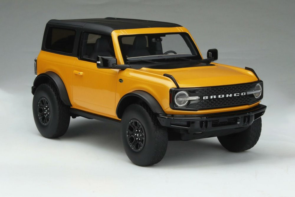 2021 Ford Bronco Wildtrak, Cyber Orange Metallic - GT Spirit US044 - 1/18 scale Resin Model Toy Car