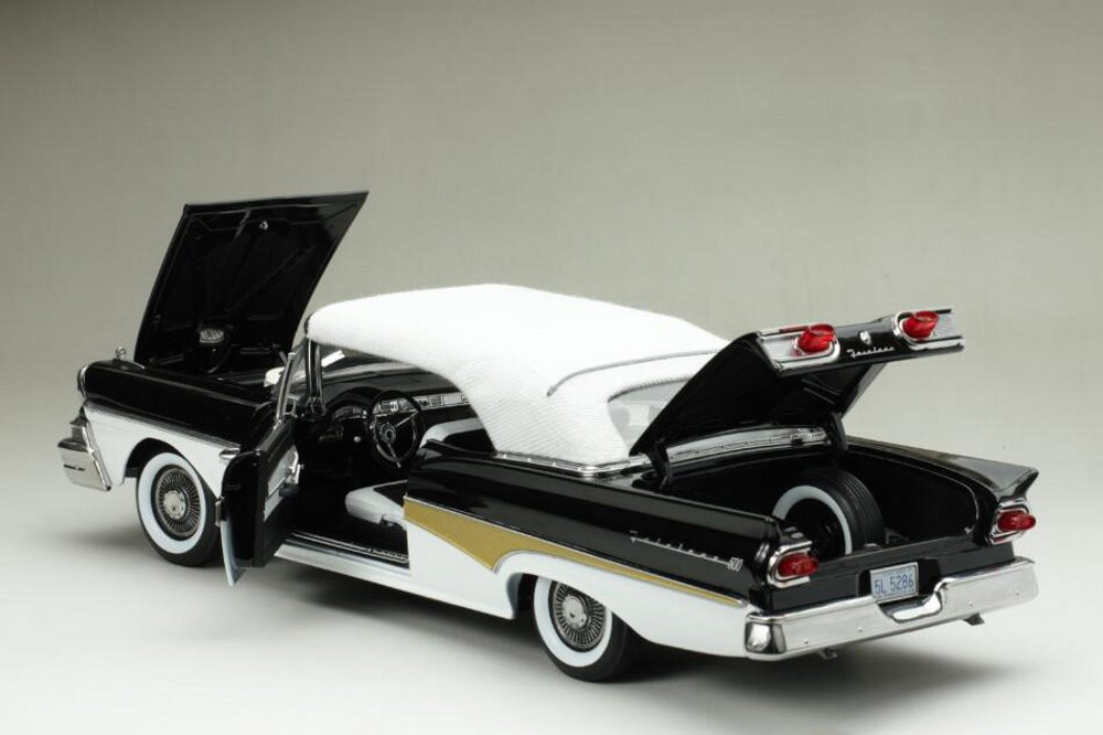 1958 Ford Fairlane 500 Closed Convertible, White and Raven Black - Sun Star  5286 - 1/18 Diecast Car