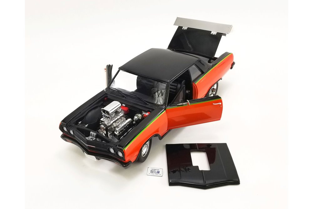 1965 Chevy Chevelle SS, Orange and Black - Acme A1805309 - 1/18 scale Diecast Model Toy Car