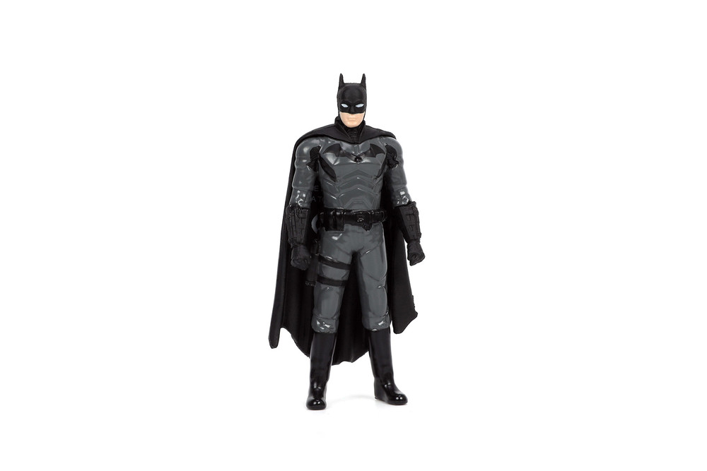 Jada 1:24 Hollywood Rides The Batman Batmobile With Batman Figure 32731 Diecast
