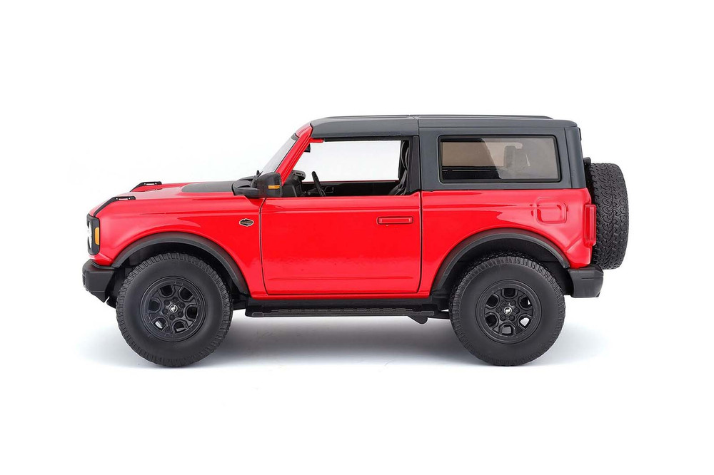 2021 Ford Bronco Wildtrak, Red - Maisto 31456RD - 1/18 scale
