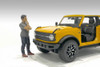 The Dealership - Customer III, Gray and Blue - American Diorama 76311 - 1/18 scale Figurine