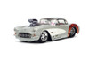 1957 Chevy Corvette w/ Bugs Bunny Figure, Looney Tunes - Jada Toys 32390 - 1/24 scale Diecast Car