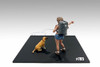 Figure 18 Series 1 #705 Set of 2, White /Blue - Showcasts AD-24705 - 1/24 Scale Diorama Figurine