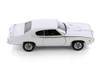 1969 Pontiac GTO, White - Welly 22501 - 1/24 scale Diecast Model Toy Car (No Box)