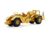 Caterpillar Wheel Tractor 611 Scraper, Yellow/Black - Diecast Masters 85695 - 1/64 Scale Diecast Model Toy Car