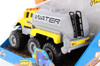 Builder Zone Quarry Monsters Water Tanker Truck Motorized 6-Wheeler, Yellow - Maisto 21194 - 8.5" Scale Diecast Model Toy Car