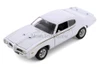 1969 Pontiac GTO, White - Welly 22501 - 1/24 scale Diecast