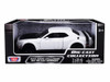 2018 Dodge Challenger SRT Hellcat Widebodywith -  79350WH - 1/24 scale Diecast Model Toy Car