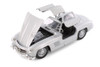 Mercedes-Benz 300SL, Classic Silver - Welly 24064/4D - 1/24 Scale Diecast Model Toy Car