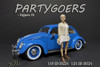 Partygoers Figure IV, Beige and White - American Diorama 38324 - 1/24 Figurine - Diorama Accessory
