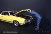 Mechanic Classic Frank Under the Hood - American Diorama 38179 - 1/18 Figurine - Diorama Accessory