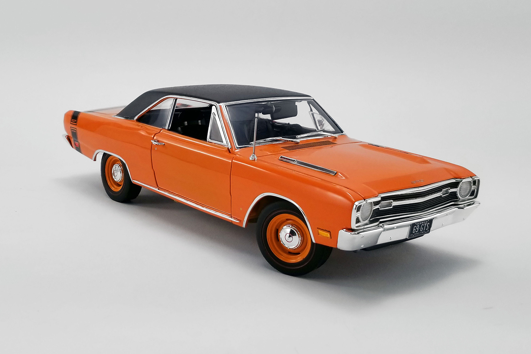 Acme 1/18 – Dodge Dart GTS 440 1969 – Plum Crazy – Diecast – Neuve