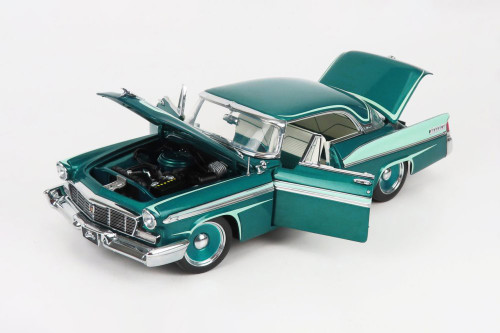 1956 Chrysler New Yorker St. Regis, Custom Mint Green - Acme A1809008 - 1/18 Scale Diecast Car