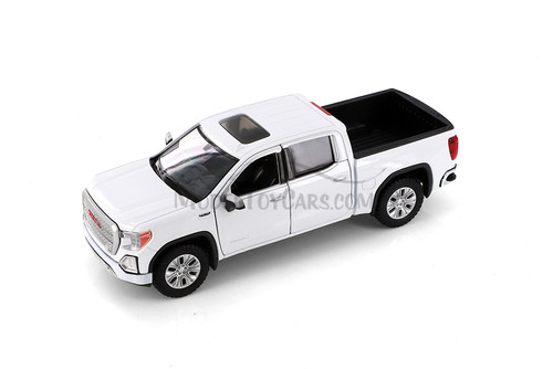 Showcasts 2019 GMC Sierra 1500 Denali Crew Cab Pickup Truck Diecast Car Set - Box of 4 1/27 Scale Diecast Model Cars, Assorted Colors