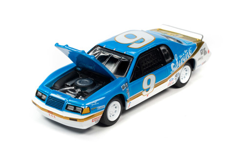 1986 Ford Thunderbird Stock Car, Bright Blue W/White, Johnny Lightning JLSF024/48B - 1/64 Scale Car