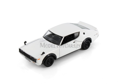 1973 Nissan Skyline 2000 GT-R KPGC110, White - Maisto 31528W - 1