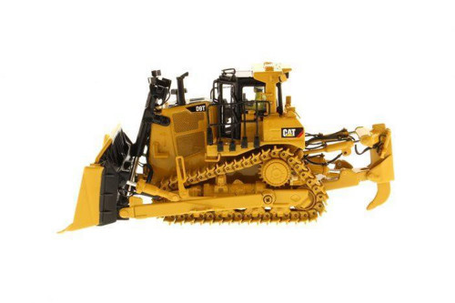 Caterpillar D9T Track-Type Tractor with Operator, Yellow - Diecast Masters 85944 - 1/50 scale Diecast Vehicle Replica