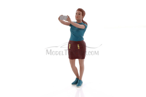 Figure 18 Series 1 #702, Blue /Brown - Showcasts AD-18702 - 1/18 Scale Diorama Figurine