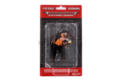 Detail Masters Figure 4 - Buff & Wax, Black /Orange - Showcasts AD-18604 - 1/18 Scale Diorama Figurine
