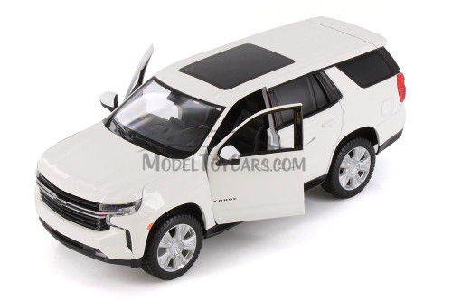2021 Chevy Tahoe, White - Showcasts 37533 - 1/26 Scale Diecast Model Toy Car (1 Car, No Box)