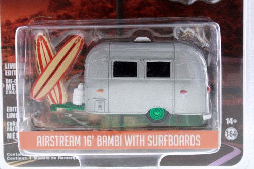 CHASE CAR Green Machine - Airstream 16' Bambi with Surfboards, Aluminum Silver - Greenlight 34110F - 1/64 scale Diecast Car