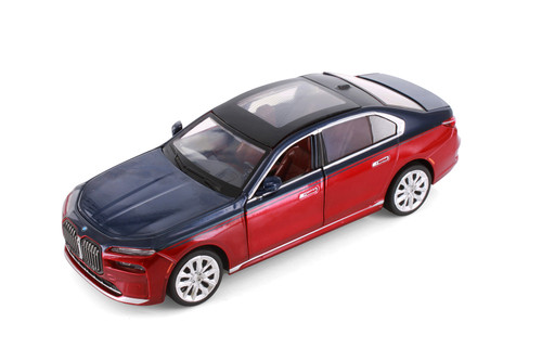 BMW i7 (G70) Limousine, Red/Blue - Showcasts 68288D - 1/24 Scale Diecast Model Toy Car
