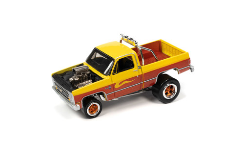 1985 Chevy Silverado, Sunflower Yellow /Root Beer Metallic - Johnny Lightning JLSF023/48A - 1/64 Scale Diecast Model Toy Car