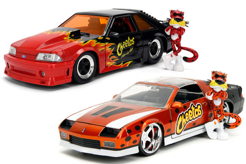 1985 Chevy Camaro Z/28 w/Chester Cheetah Figure, Cheetos - Jada