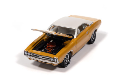 1971 Dodge Challenger R/T, Butterscotch Orange w/White Top - Johnny Lightning JLCG033/48B - 1/64 Scale Diecast Model Toy Car
