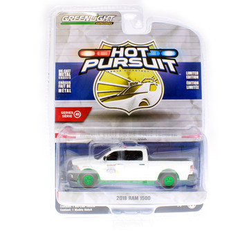 GREEN MACHINE 2018 Dodge Ram 1500 Pickup Truck, White - Greenlight 42990C/48 - 1/64 scale Diecast Model Toy Car