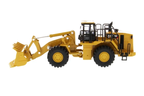 Caterpillar 988H Wheel Loader, Yellow - Diecast Masters 85697 - 1/64 Scale Diecast Model Toy Car