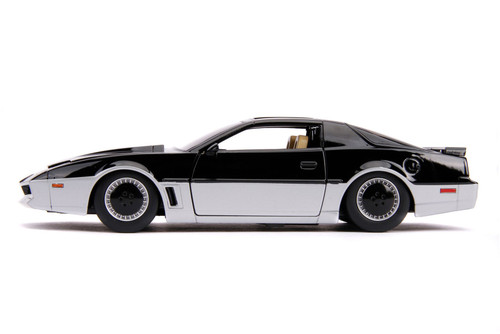 1982 Pontiac Firebird with Working Lights, Knight Rider K.A.R.R. - Jada 31115 - 1/24 scale Diecast Model Toy Car