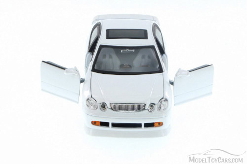 Lexus GS430, White - Jada 50759FF - 1/24 Scale Diecast Model Toy Car