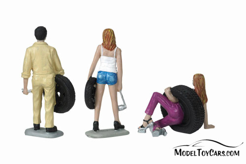 Tire Brigade Val, Meg and Gary 3 piece Figurine Set,774 - 1/24 Scale Figurine - Diorama Accessory