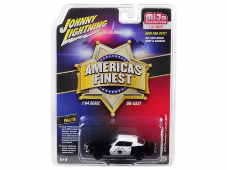 1970 Chevy Camaro Z28, California Highway Patrol  - Johnny Lightning JLCP7025 - 1/64 Diecast Car