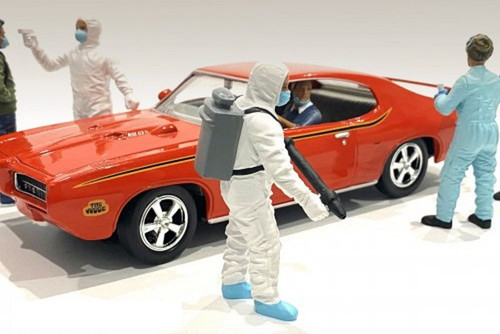 Hazmat Crew - Figure I, White - American Diorama 76267 - 1/18 scale Figurine - Diorama Accessory