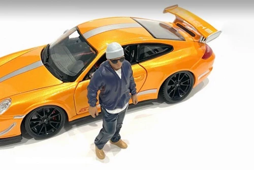 Car Meet 1 Figure IV, Blue - American Diorama 76280 - 1/18 scale Figurine - Diorama Accessory