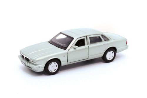 Jaguar XJ6, Seafrost Silver - Tayumo TM00021SV - 1/36 scale Diecast Model Toy Car