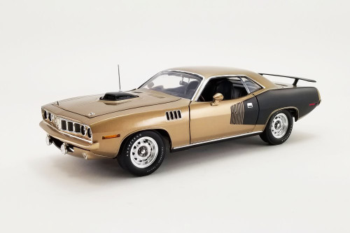 1971 Plymouth Hemi Barracuda, Gold Leaf with Black - Acme A1806126 - 1/18 scale Diecast Car